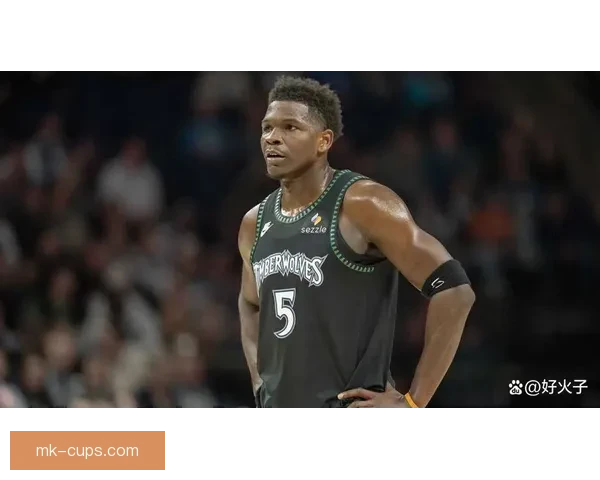 爱德华兹因膝伤缺阵活塞 生涯巅峰赛季遗憾无缘各大奖项